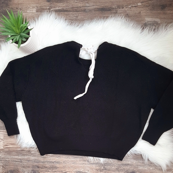 Zara Knit Cropped Black Sweater - Picture 6 of 9